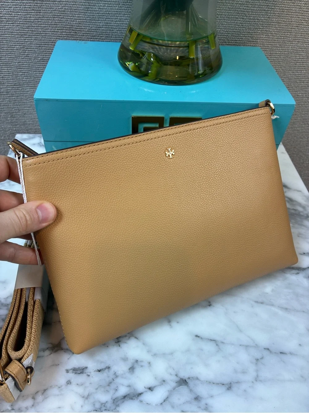 Tory Burch Warm Biscuit Brown Leather Blake Swingpack Bag - NWT $300 Retail